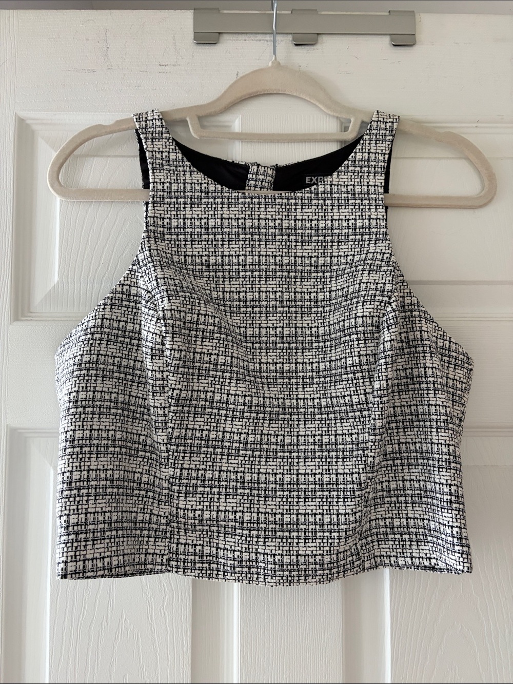 Express Black & White Textured Cropped Tank